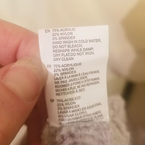 cloth. Grey Cable Knit Sweater Size XS - Picture 6 of 6